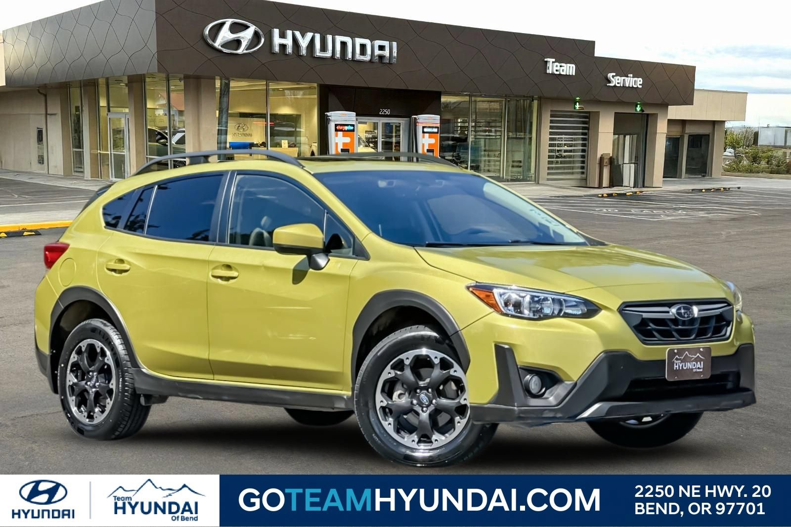 Used 2021 Subaru Crosstrek 2.0i Premium w/ Moonroof Package AWD/4WD image 1