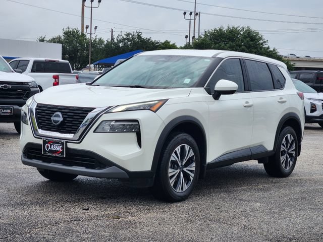 Used 2023 Nissan Rogue SV FWD image 3