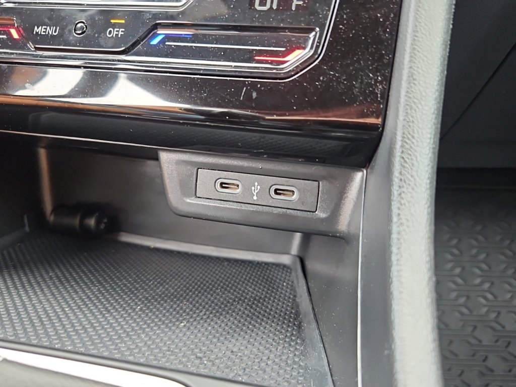 Used 2025 Volkswagen Jetta Sport FWD image 17