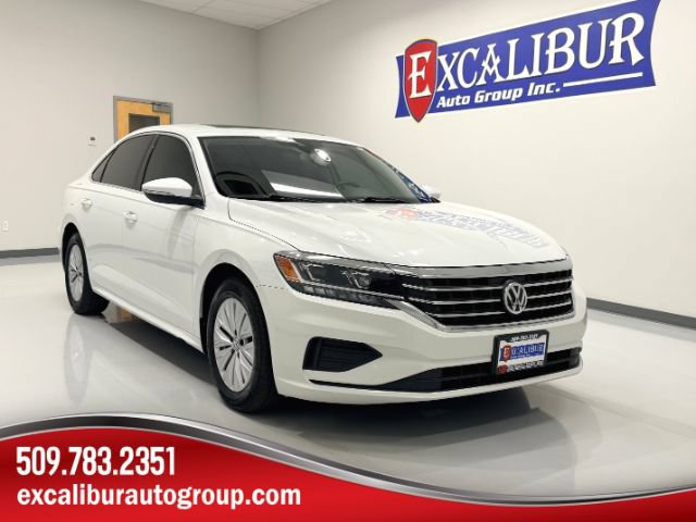 Used 2021 Volkswagen Passat 2.0T SE FWD image 1