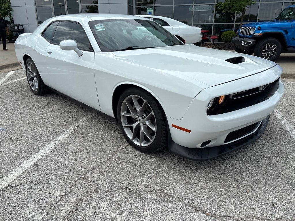 Used 2022 Dodge Challenger GT RWD image 6