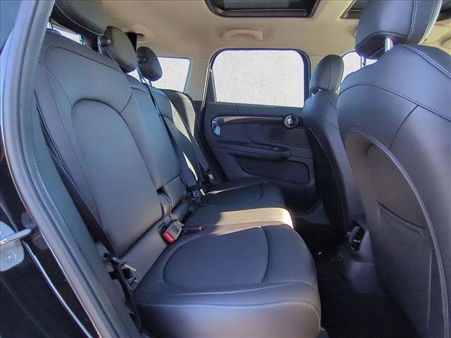 Used 2024 MINI Cooper Countryman S w/ Premium Package image 20