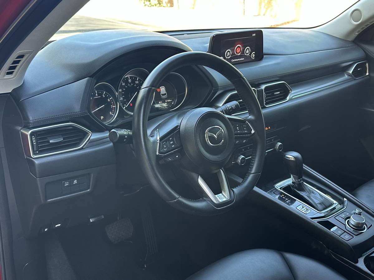 Used 2020 MAZDA CX-5 Touring FWD image 13