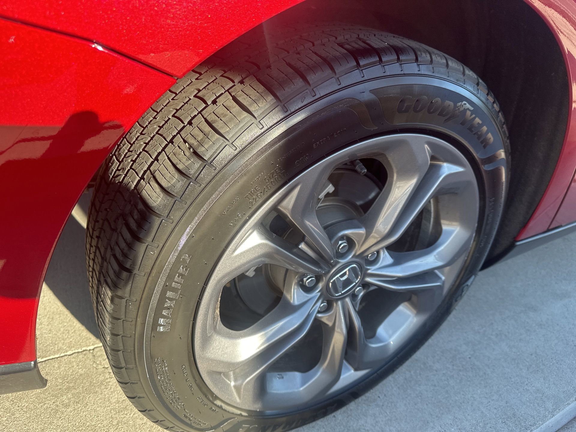 Certified 2023 Honda Accord EX image 12