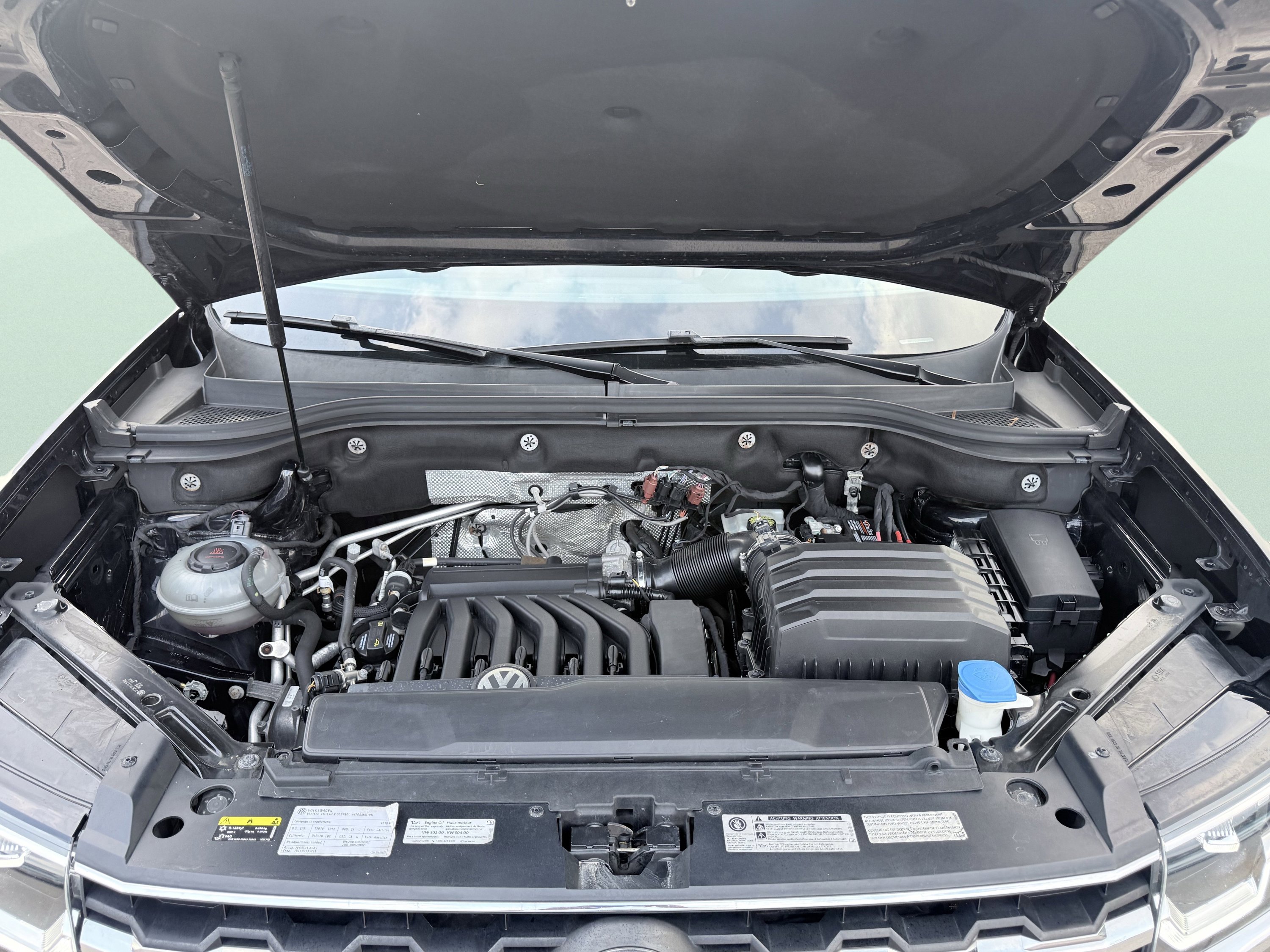 Used 2018 Volkswagen Atlas SEL Premium image 20