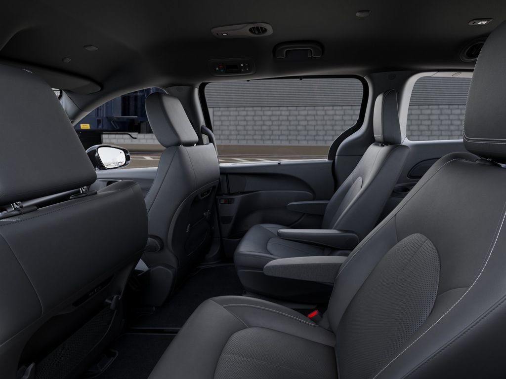 New 2026 Chrysler Pacifica Select w/ S Appearance Package FWD image 23