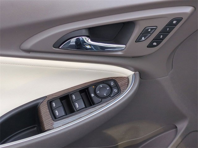 Certified 2020 Chevrolet Malibu Premier image 25