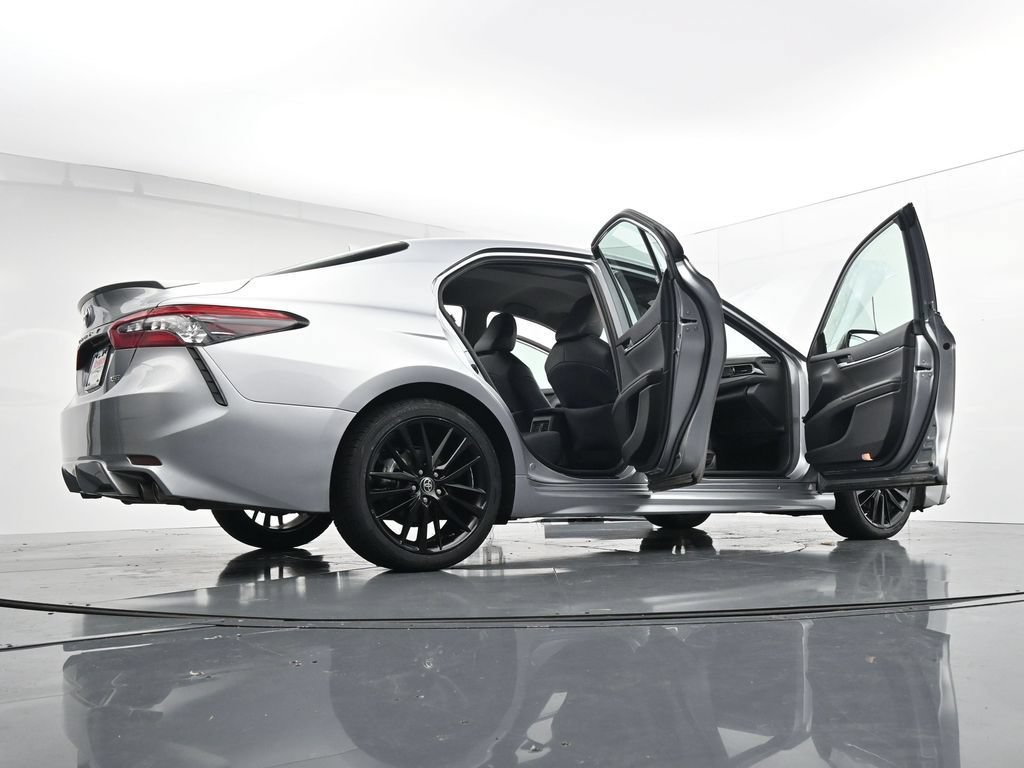 Used 2024 Toyota Camry XSE FWD image 43
