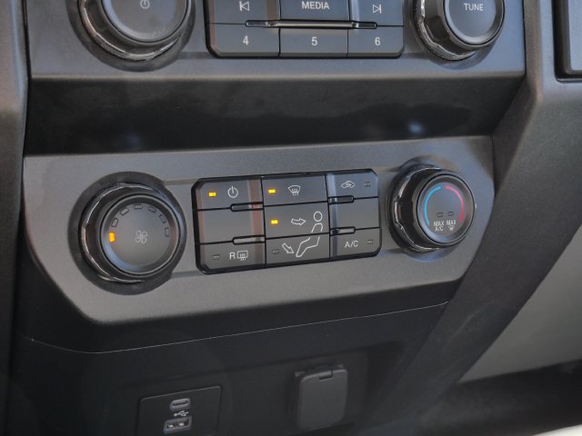 Used 2022 Ford F350 XL w/ STX Appearance Package AWD/4WD image 22