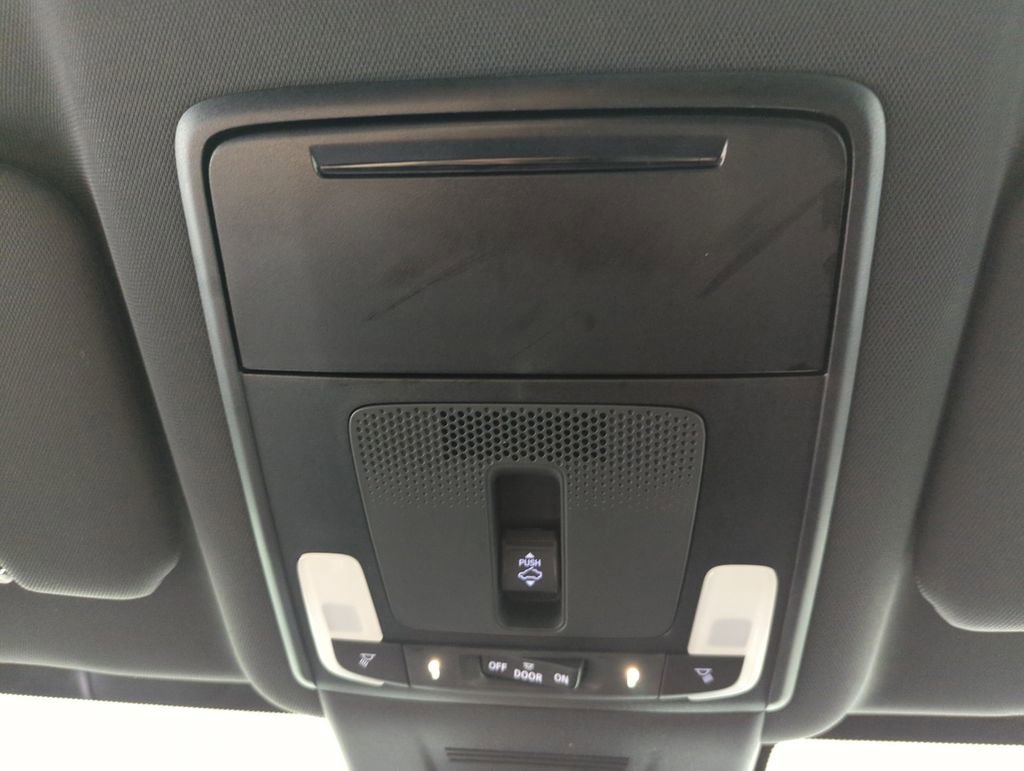 Certified 2025 Honda CR-V Sport-L image 30