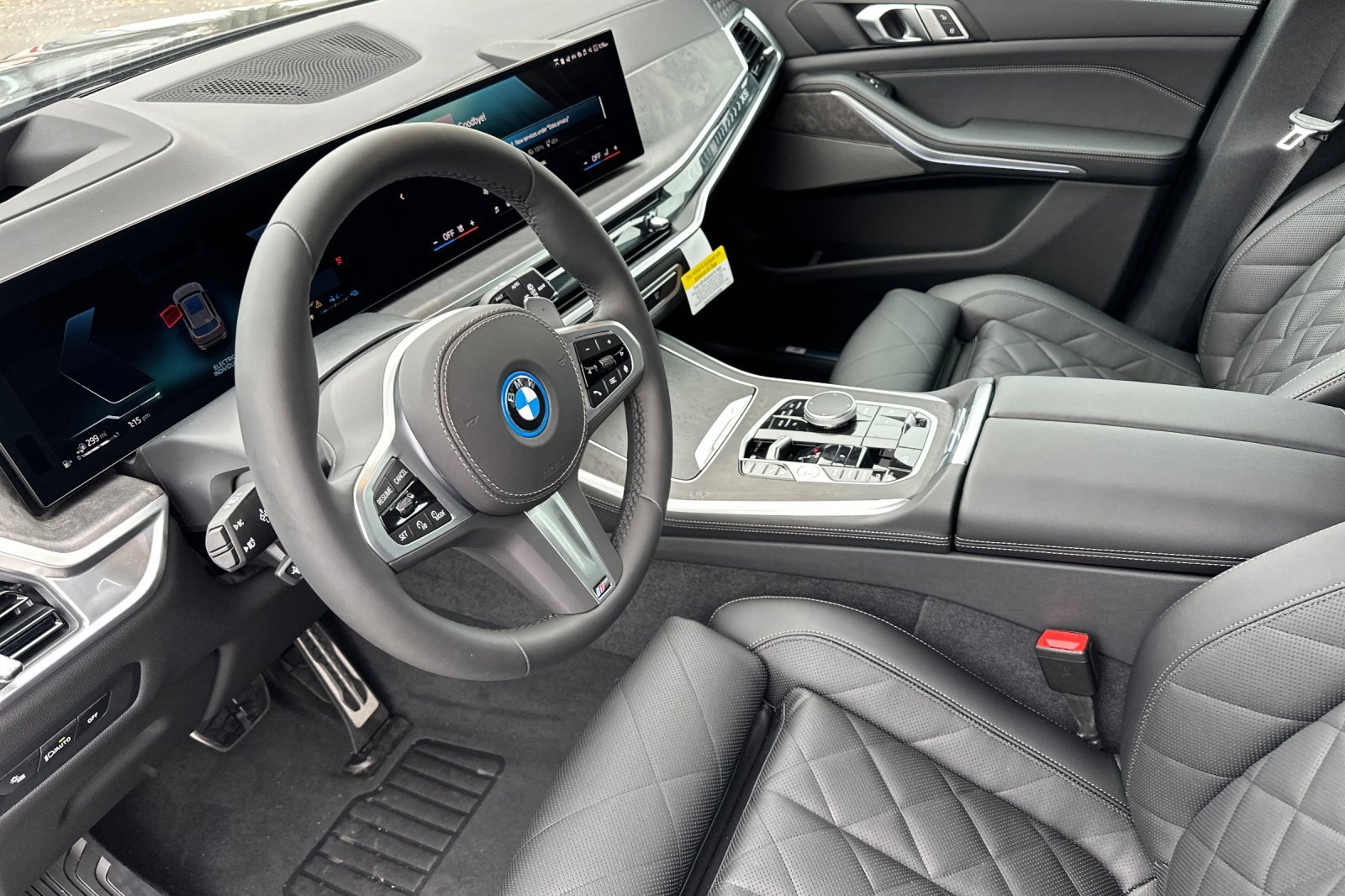 New 2026 BMW X5 xDrive50e w/ M Sport Package image 7