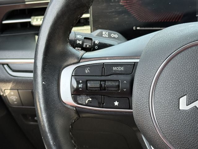 Used 2025 Kia K5 GT-Line w/ GT-Line Premium Package AWD/4WD image 14