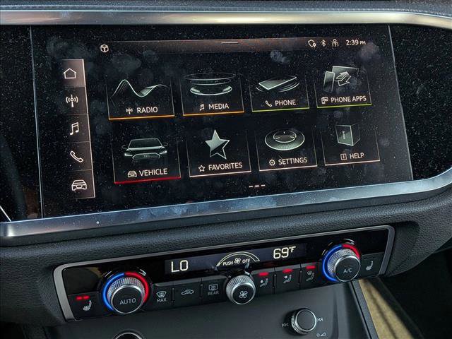 Certified 2025 Audi Q3 2.0T Premium w/ Convenience Package image 10