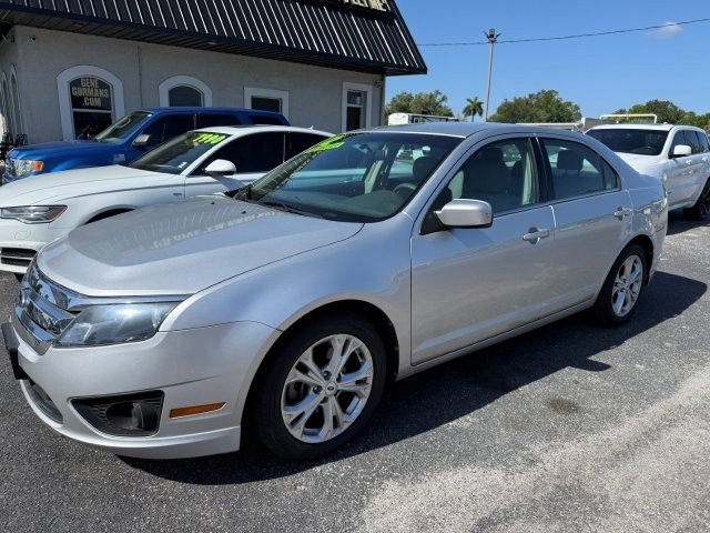 Used 2012 Ford Fusion SE FWD image 3
