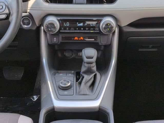 Certified 2025 Toyota RAV4 XLE AWD/4WD image 19