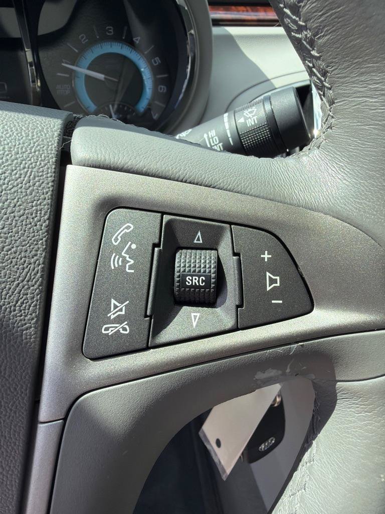 Used 2013 Buick LaCrosse Leather FWD image 15