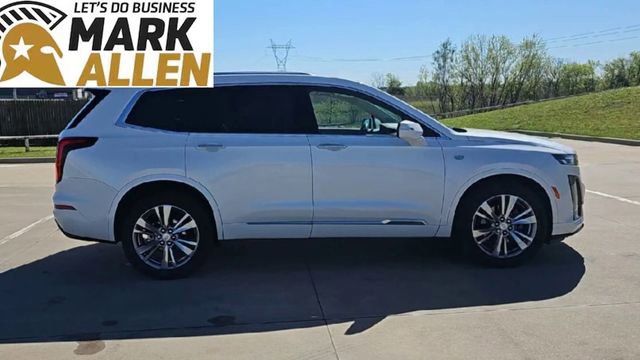 Used 2024 Cadillac XT6 Premium Luxury AWD/4WD image 9