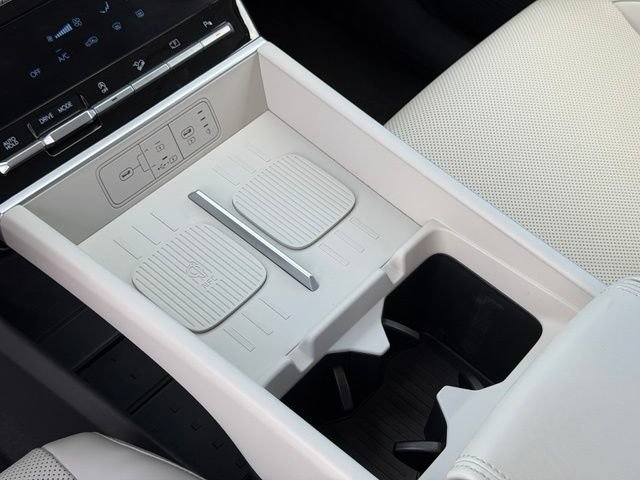 Certified 2024 Hyundai Santa Fe SEL FWD image 24