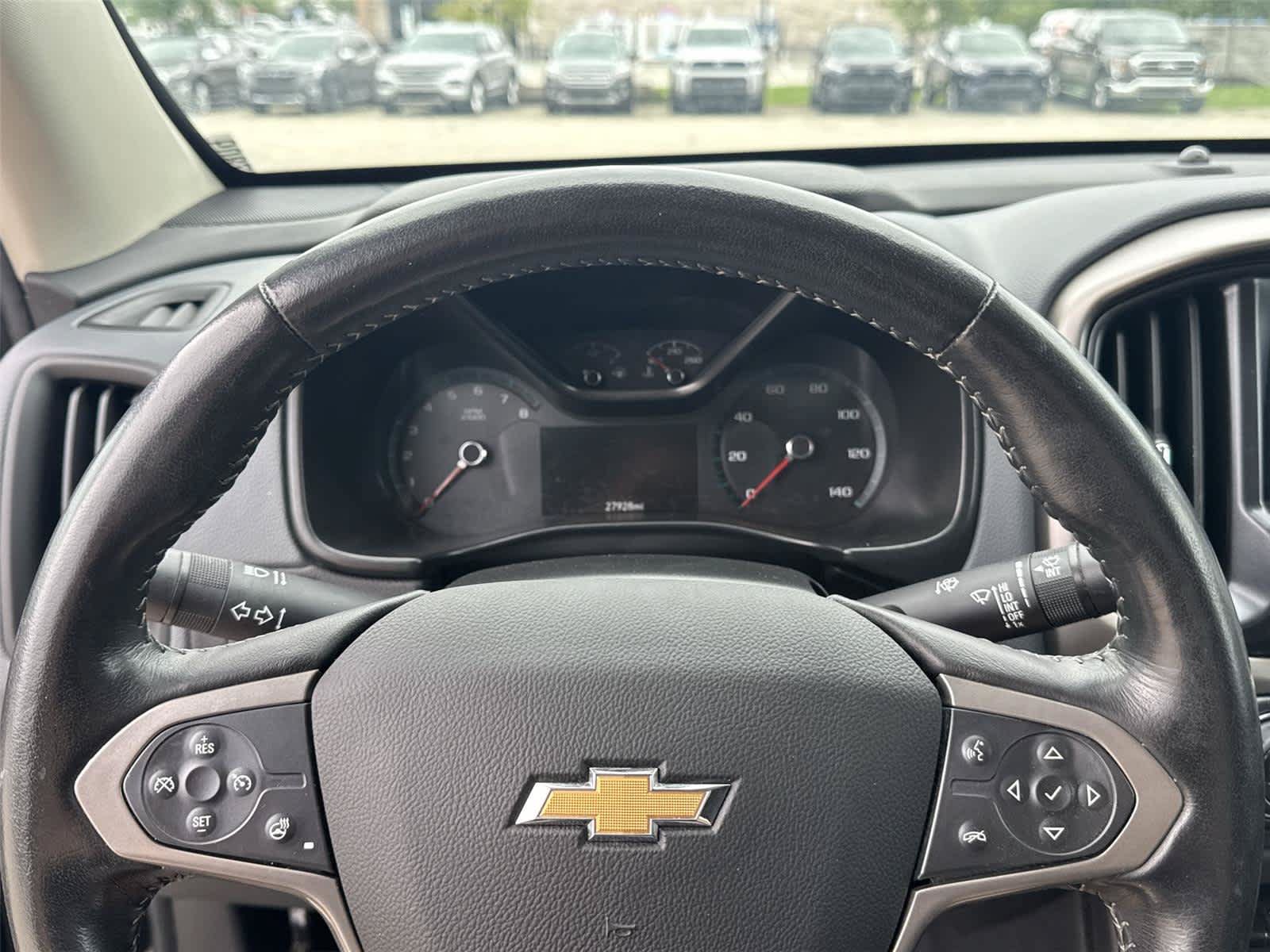 Used 2022 Chevrolet Colorado Z71 AWD/4WD image 18
