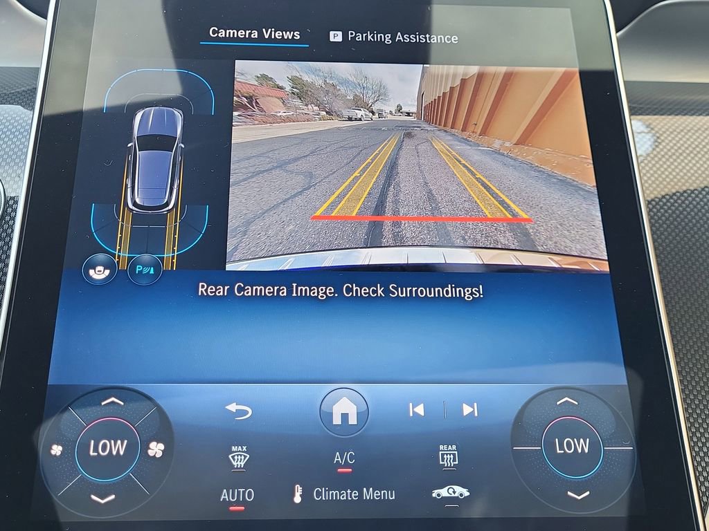 Certified 2025 Mercedes-Benz GLC 43 AMG 4MATIC image 19