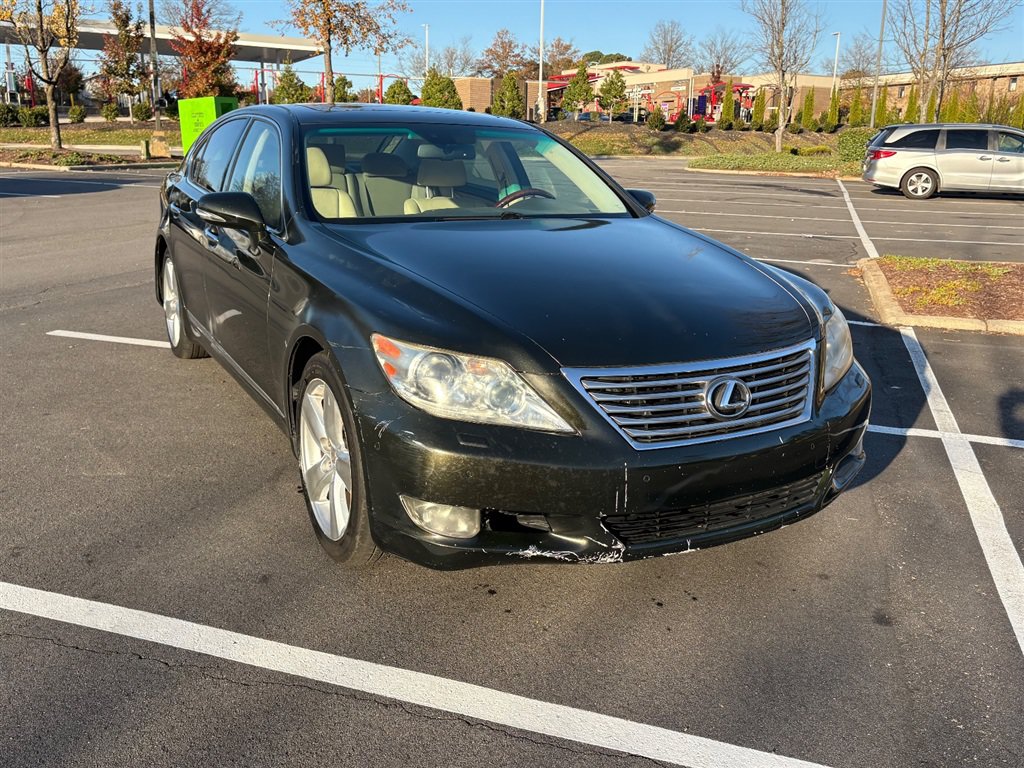 Used 2011 Lexus LS 460 w/ Comfort Pkg RWD image 8