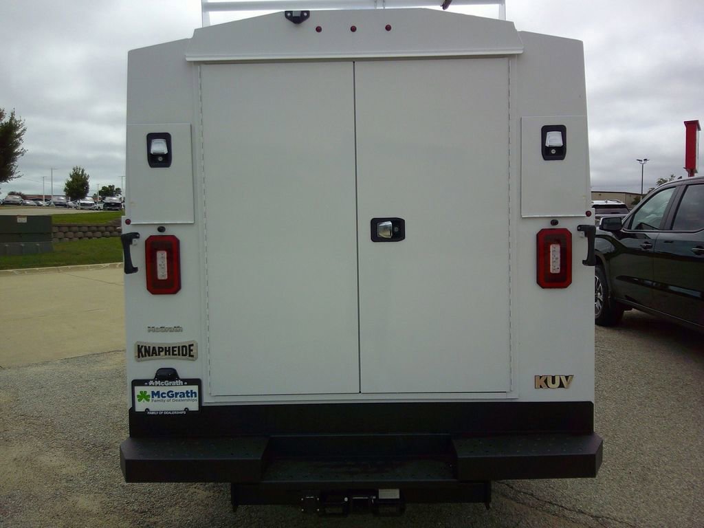 New 2025 GMC Savana 3500 w/ Power Convenience Package image 4