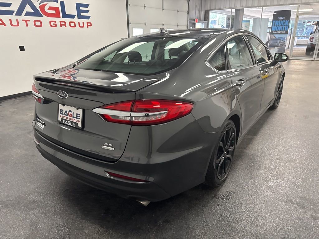 Used 2020 Ford Fusion SE w/ Equipment Group 151A image 11