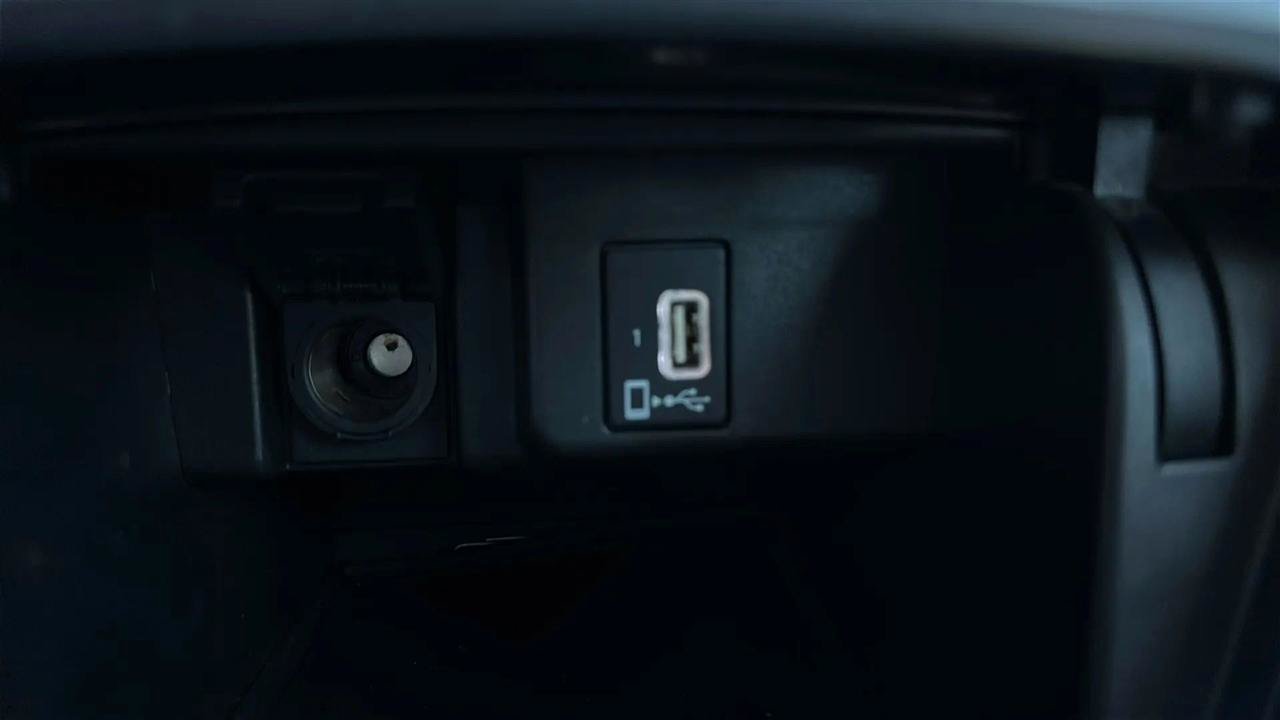 Used 2018 Honda Accord EX-L image 44