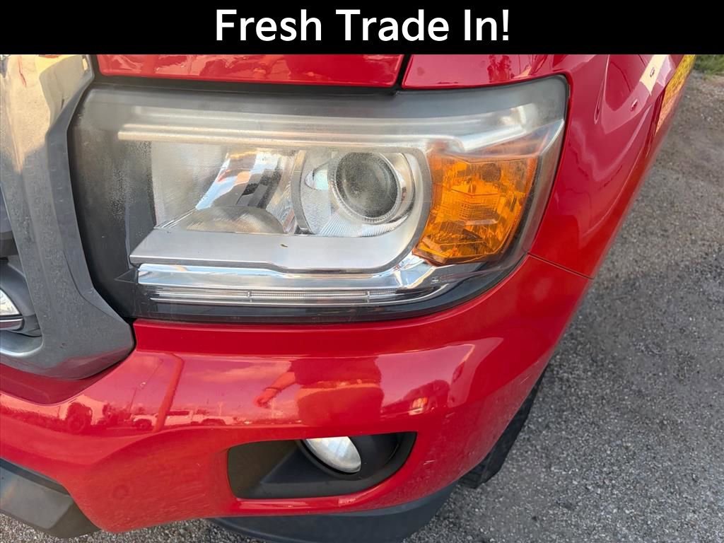 Used 2016 GMC Canyon SLE w/ SLE Convenience Package image 2