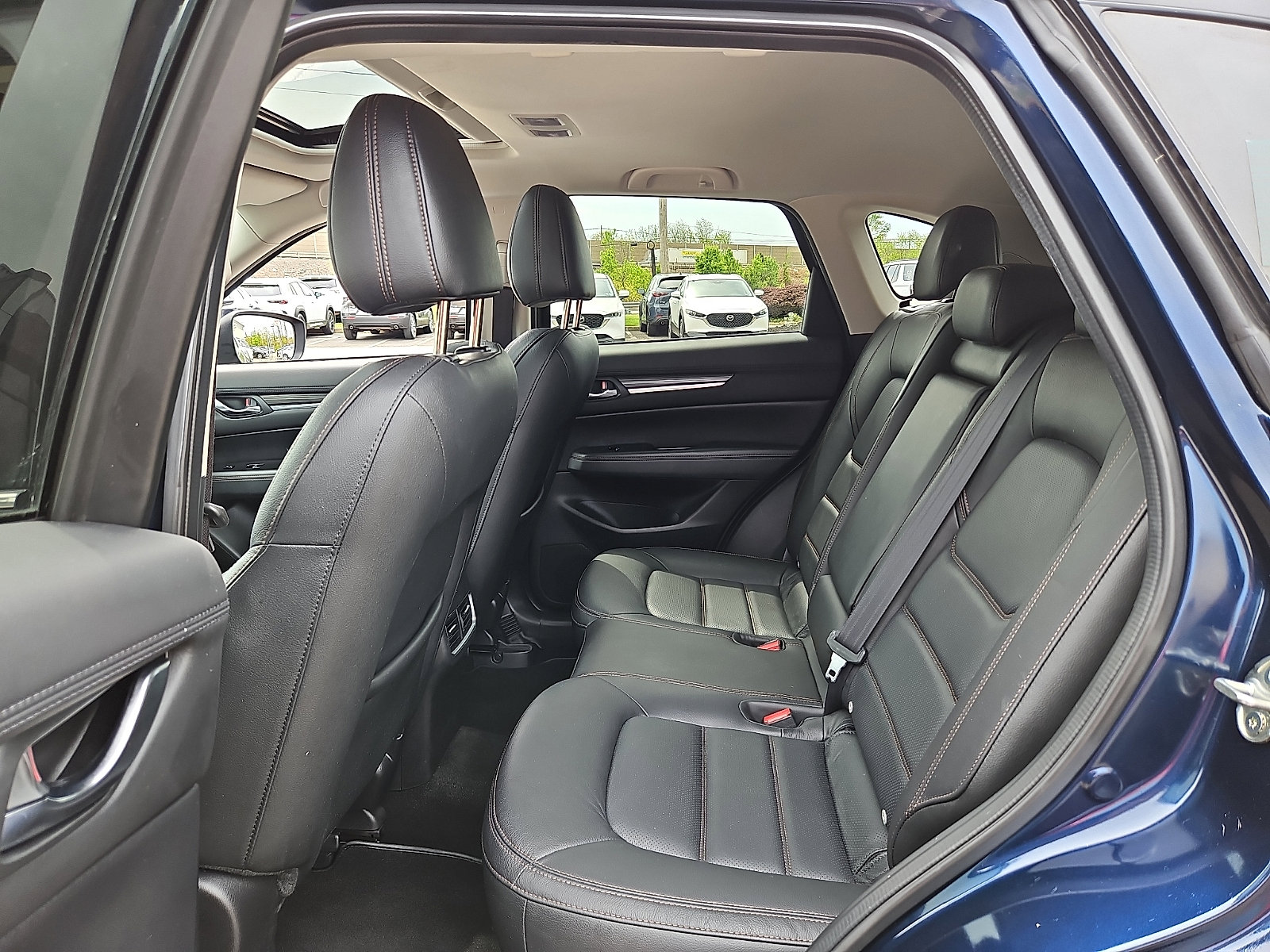 Used 2023 MAZDA CX-5 AWD 2.5 S w/ Premium Package image 10