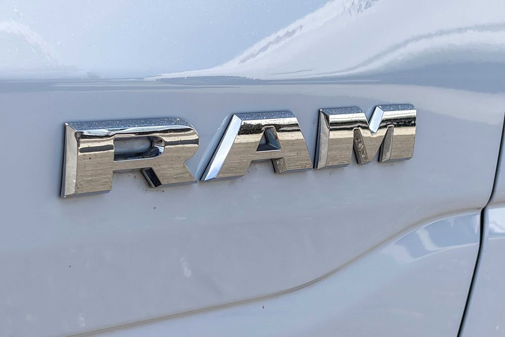 Used 2021 RAM 1500 Big Horn image 13