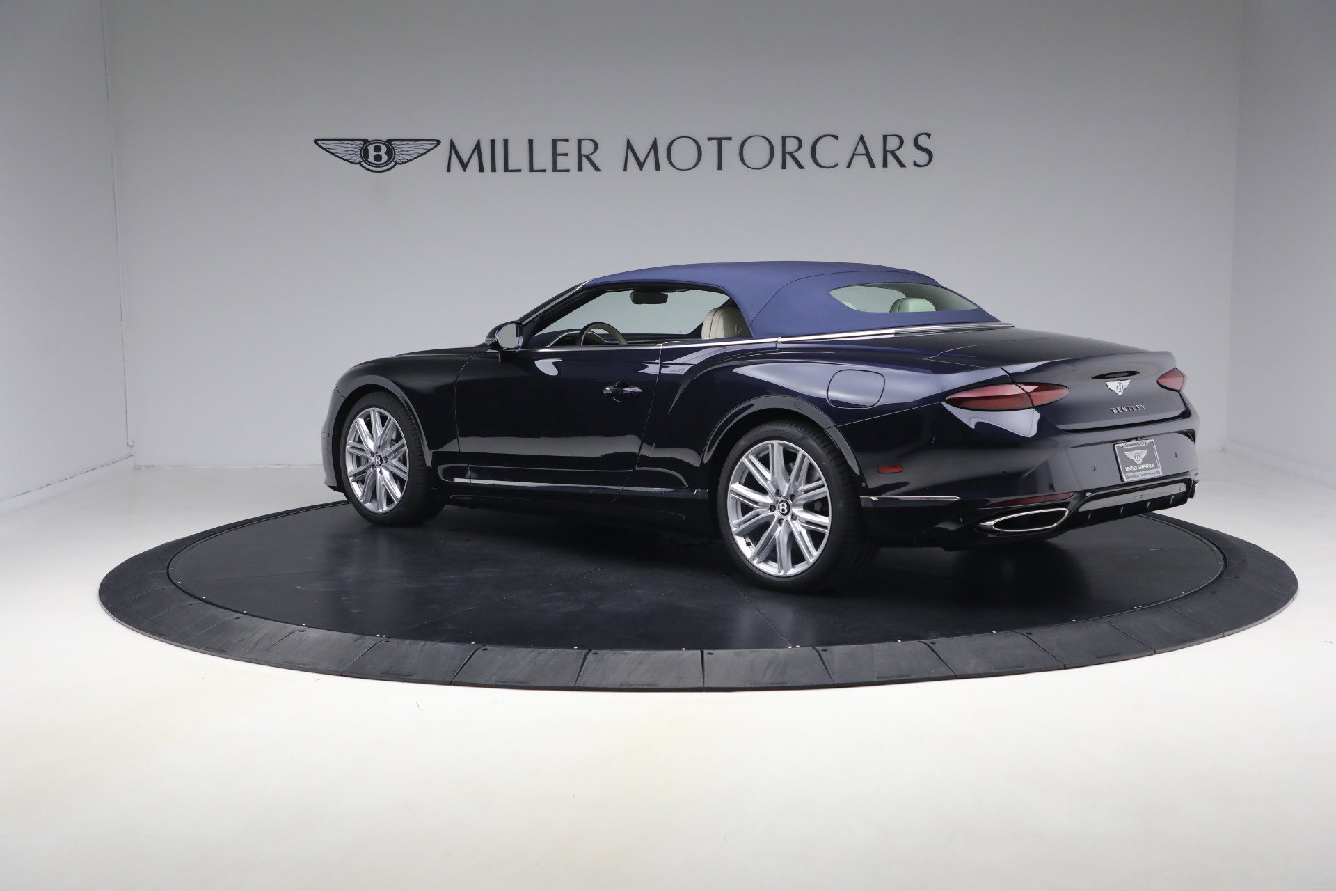 New 2026 Bentley Continental GTC AWD/4WD image 11