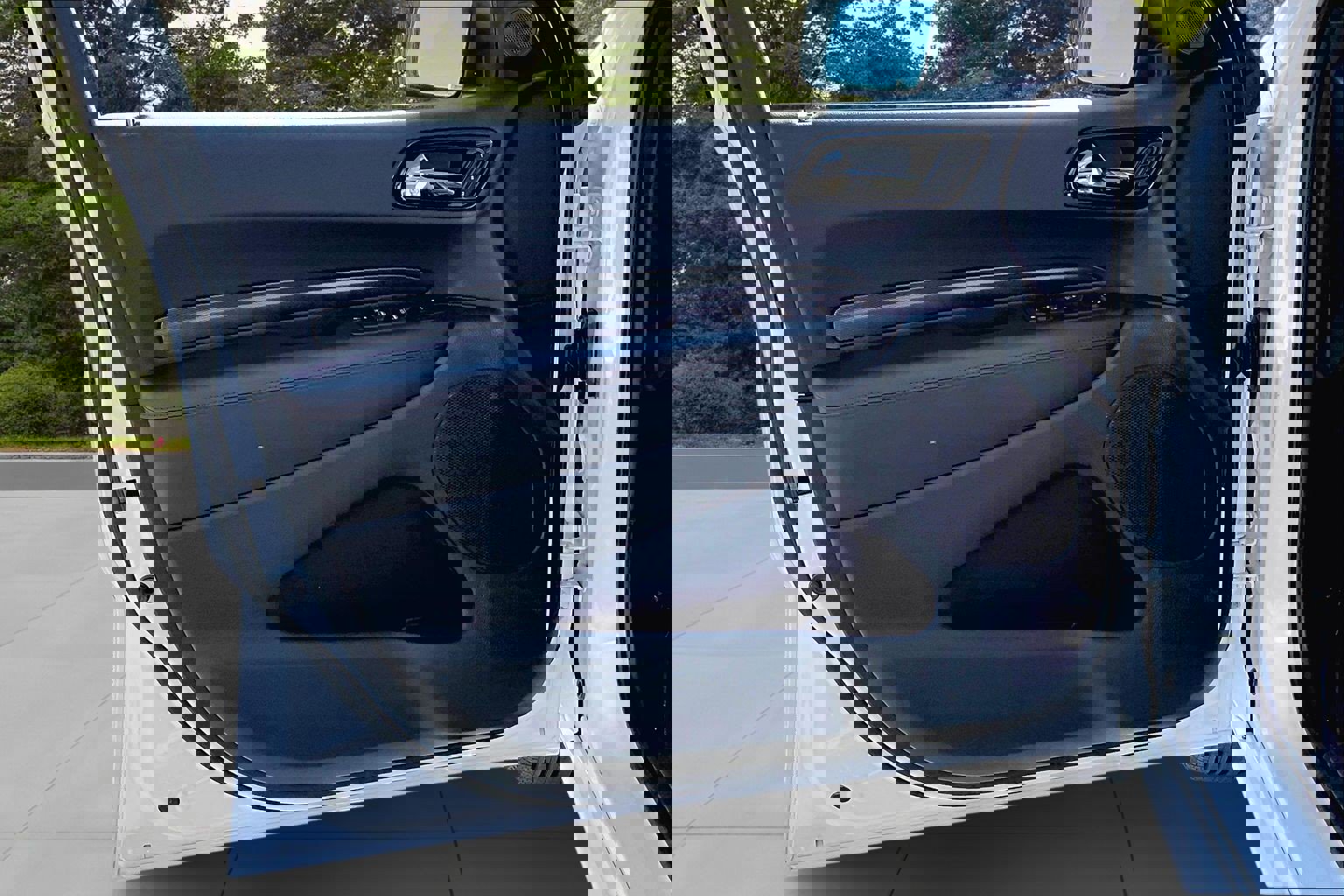 Used 2023 Dodge Durango R/T image 22