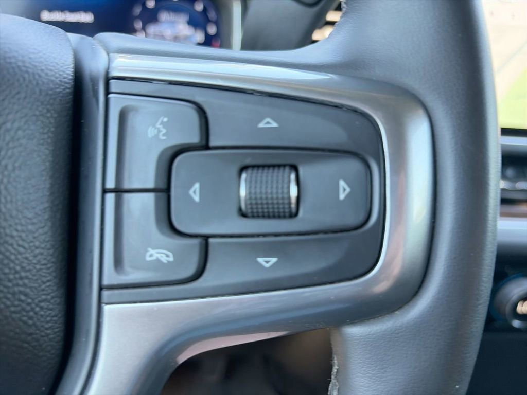 Used 2025 Chevrolet Silverado 2500 LT AWD/4WD image 26