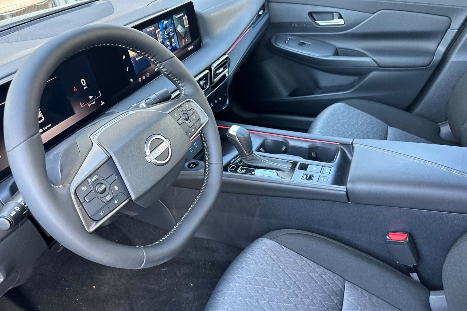 New 2026 Nissan Sentra SV w/ SV Convenience Package FWD image 10