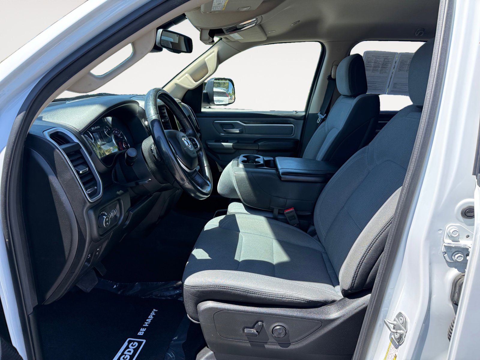 Used 2019 RAM 1500 Big Horn AWD/4WD image 10