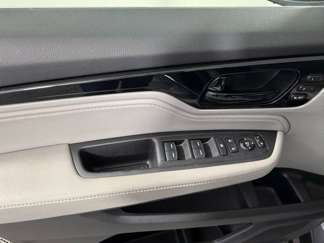 Used 2024 Honda Odyssey Touring image 14