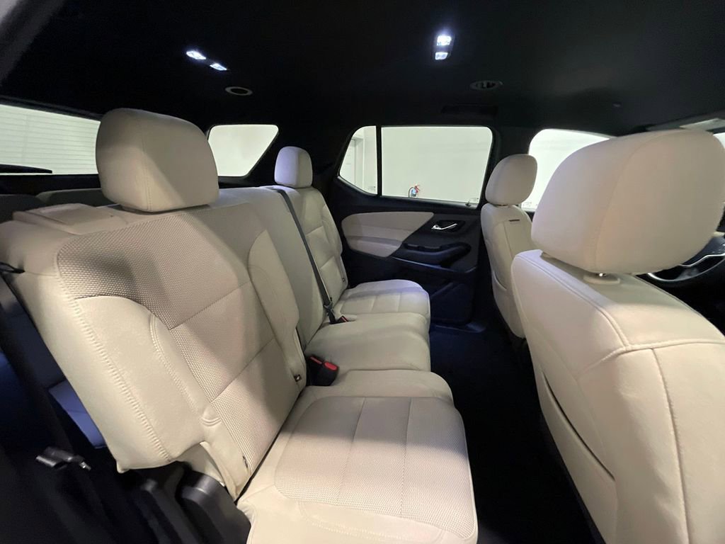 Used 2023 Chevrolet Traverse LS w/ Midnight/Sport Edition image 26
