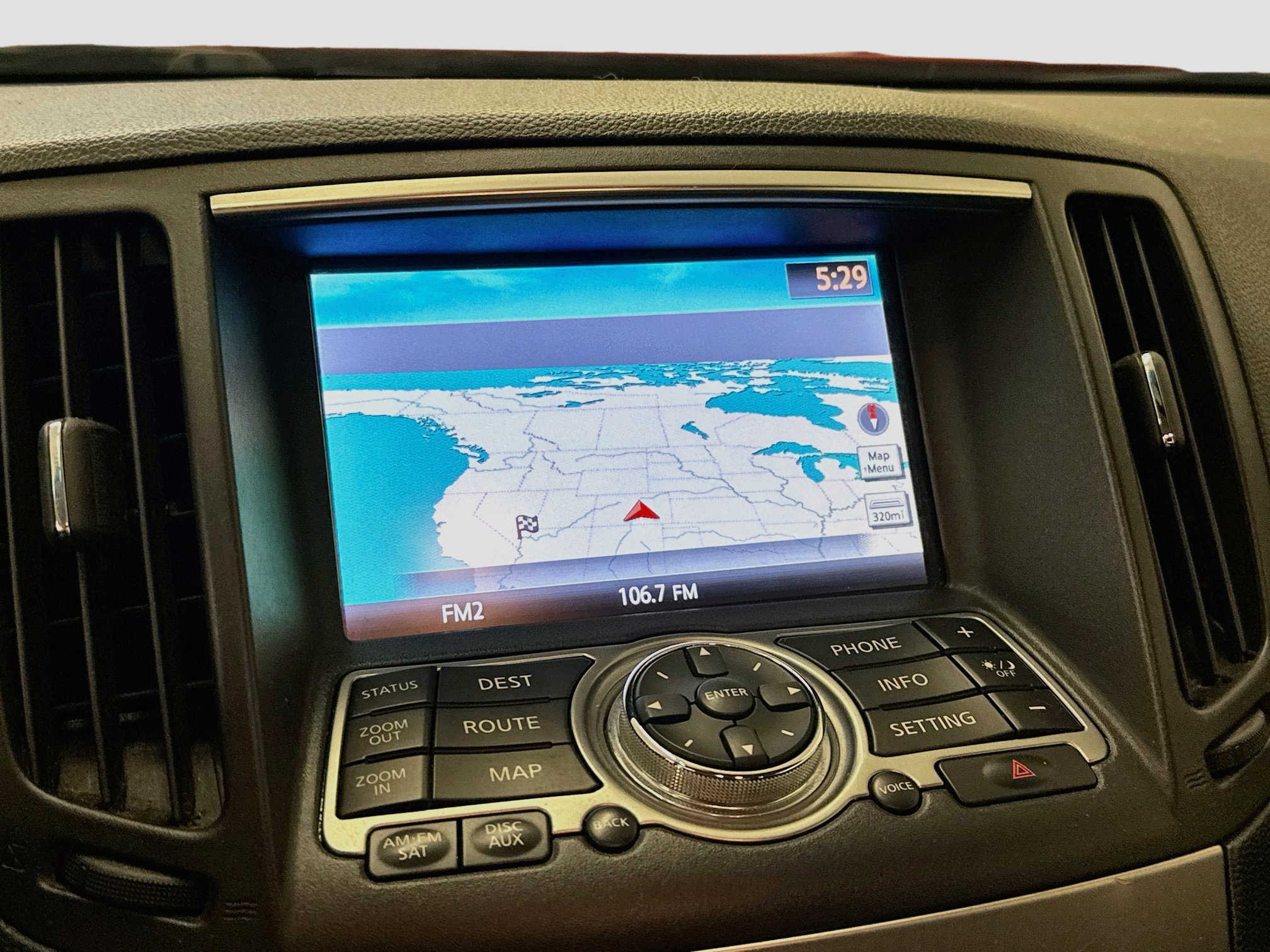 Used 2012 INFINITI G37 x Sedan w/ Premium Pkg AWD/4WD image 36