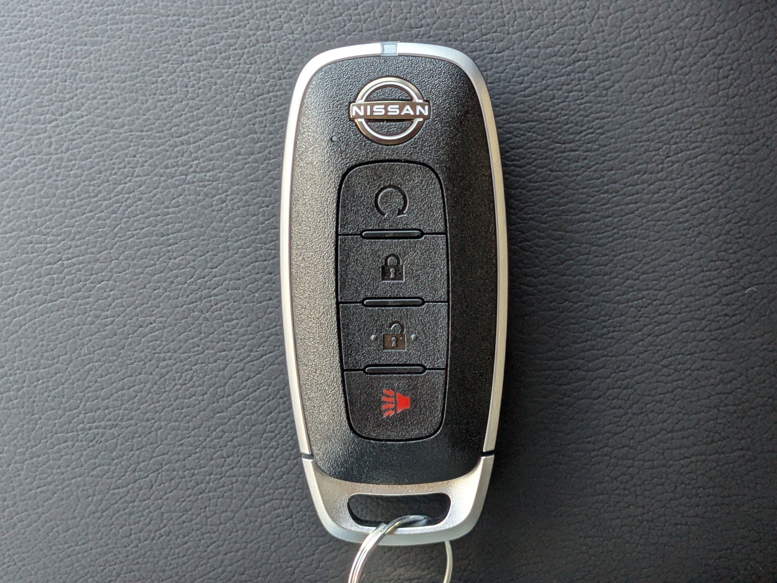 New 2026 Nissan Kicks SR FWD image 33