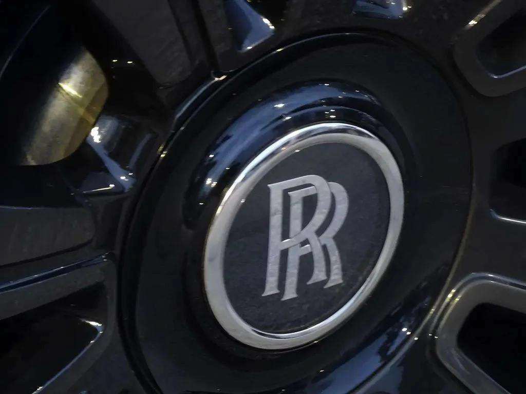 Certified 2023 Rolls-Royce Ghost AWD/4WD image 21