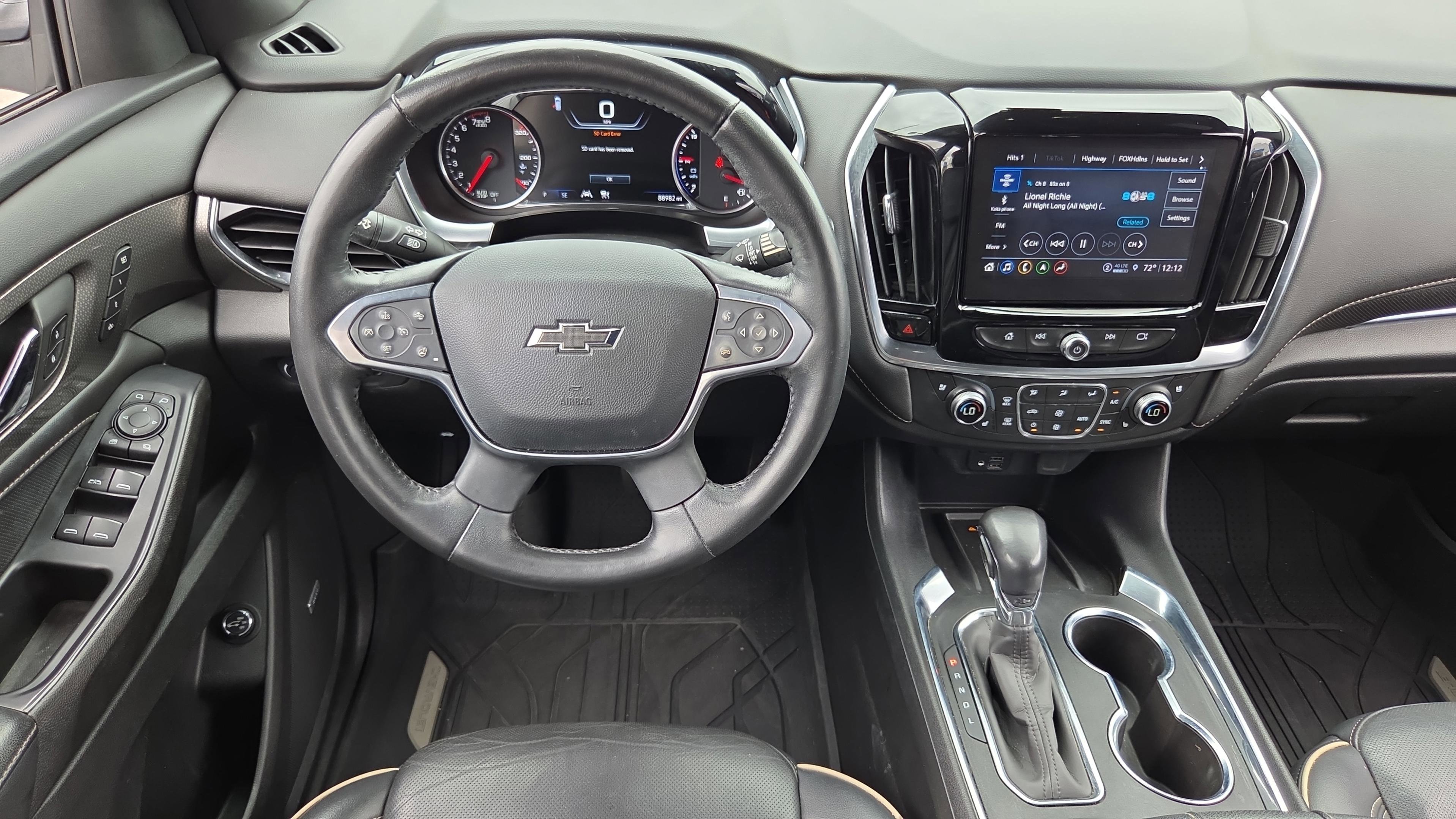 Used 2022 Chevrolet Traverse Premier w/ Redline Edition FWD image 11