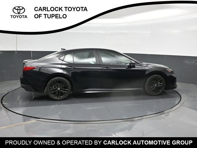 Used 2026 Toyota Camry SE FWD image 4