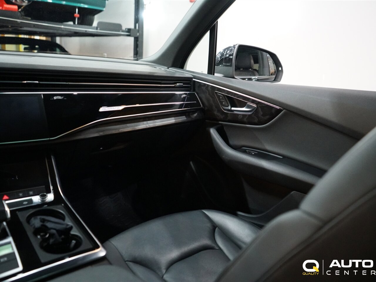 Used 2022 Audi Q7 image 23