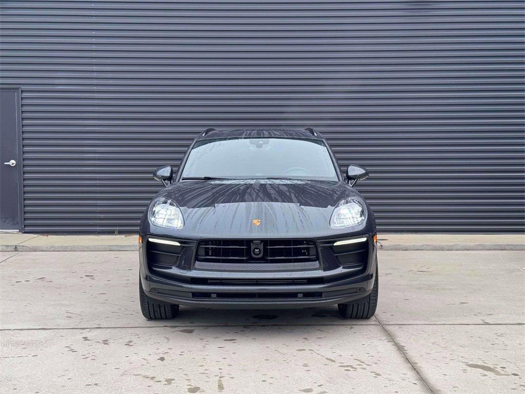 New 2026 Porsche Macan image 10