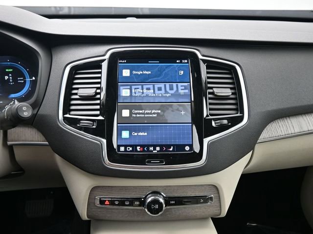 Used 2024 Volvo XC90 T8 Plus image 10