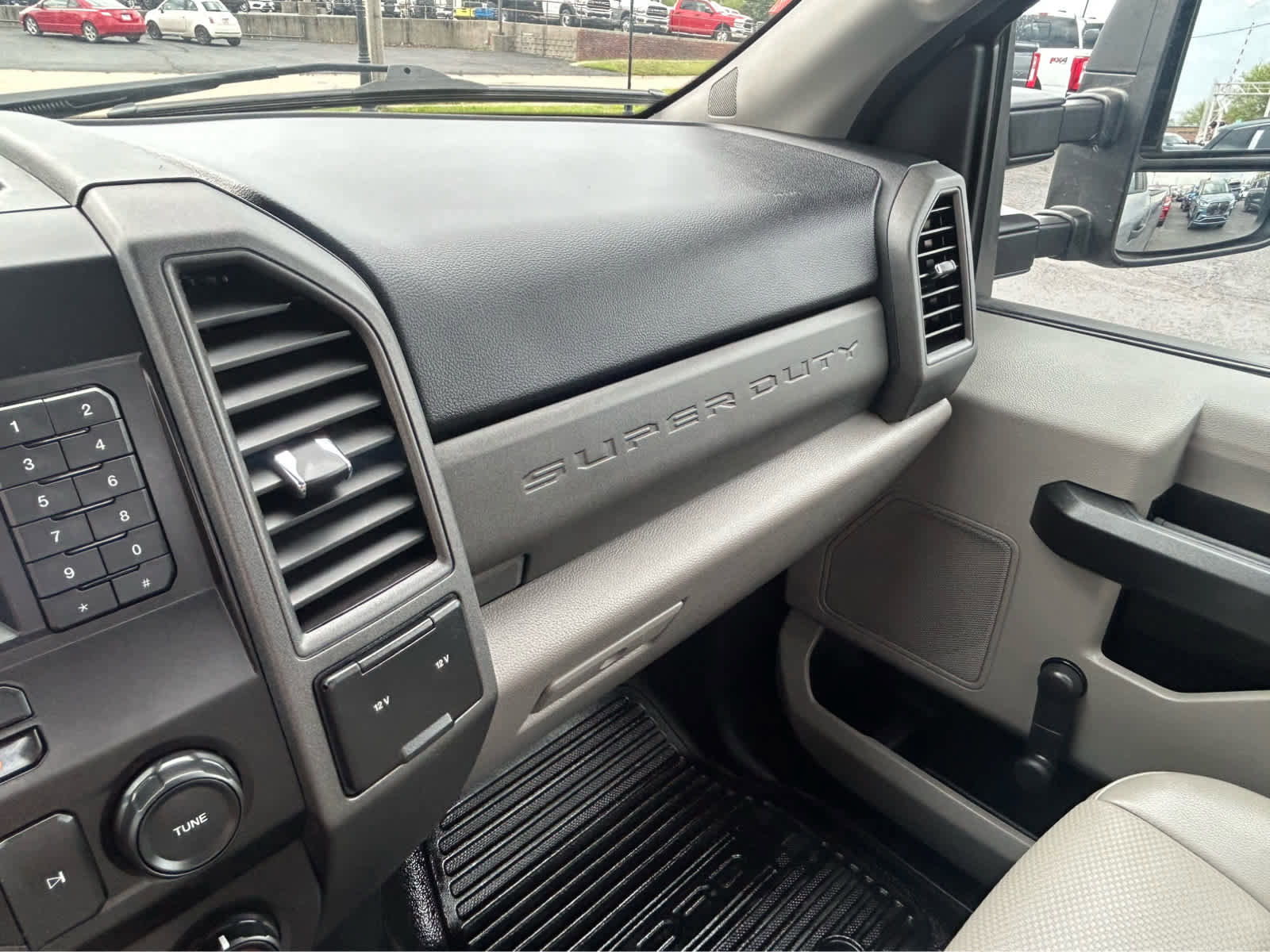 Used 2021 Ford F250 XL image 33