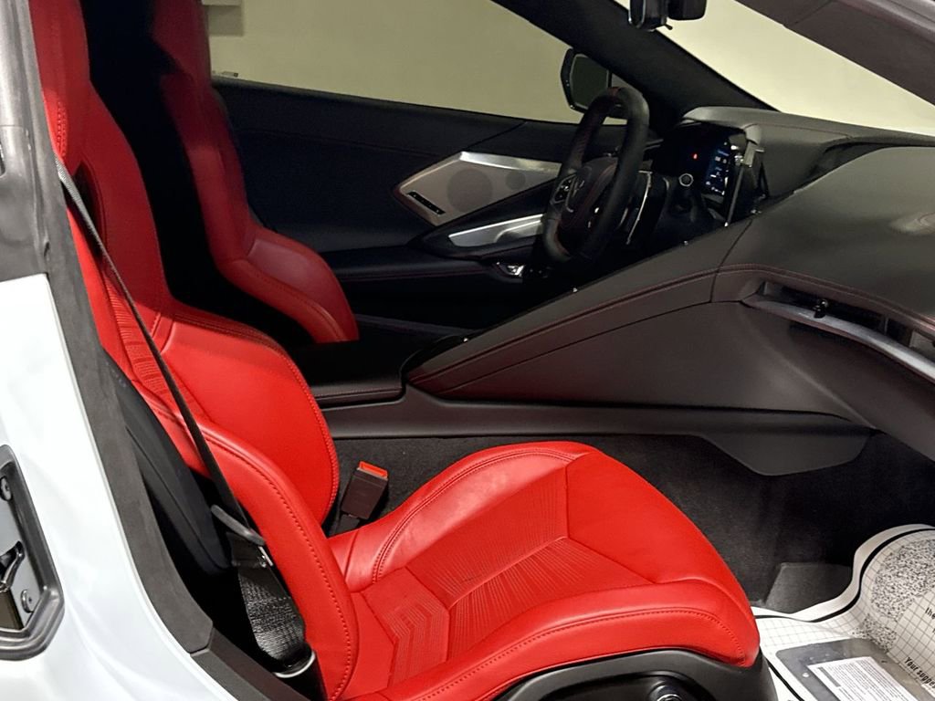 Used 2023 Chevrolet Corvette Stingray Premium Cpe w/ Battery Protection Package RWD image 6