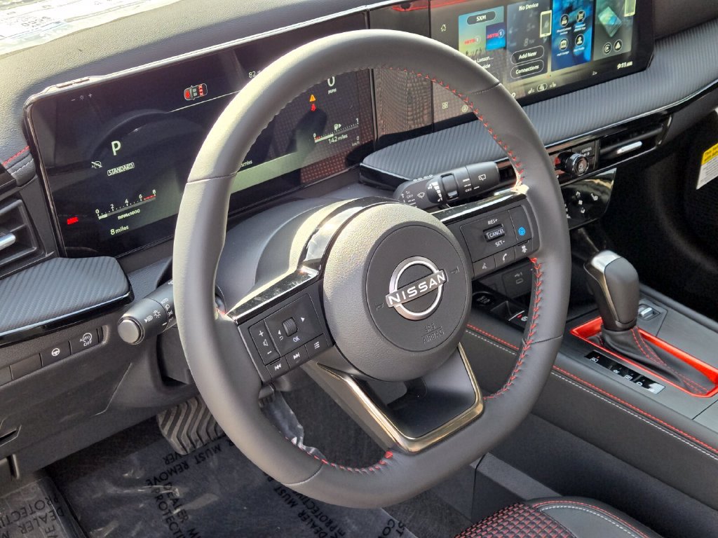 New 2026 Nissan Kicks SR w/ Cold Weather Package FWD image 10