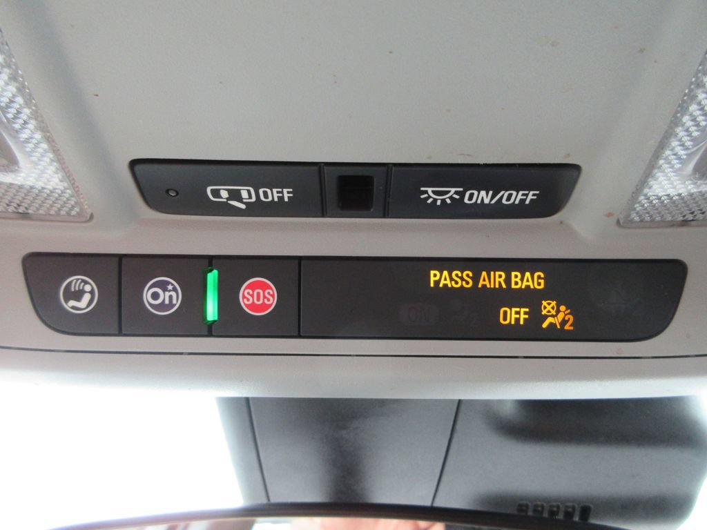 Used 2023 Chevrolet Malibu LS FWD image 28